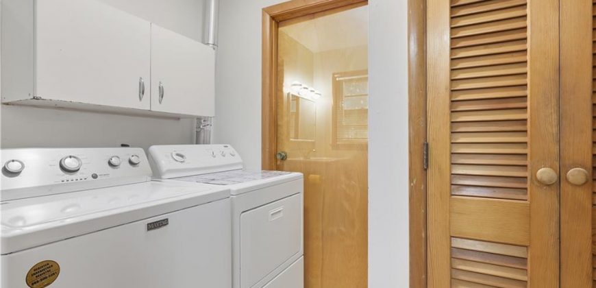 Homes for Sale in Lake Waukomis, MO 64151 | 610 NW North Shore Drive