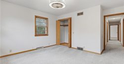 Homes for Sale in Lake Waukomis, MO 64151 | 610 NW North Shore Drive