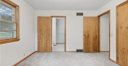 Homes for Sale in Lake Waukomis, MO 64151 | 610 NW North Shore Drive