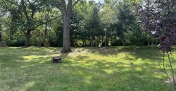 Homes for Sale in Lake Waukomis, MO 64151 | 610 NW North Shore Drive