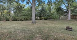 Homes for Sale in Lake Waukomis, MO 64151 | 610 NW North Shore Drive