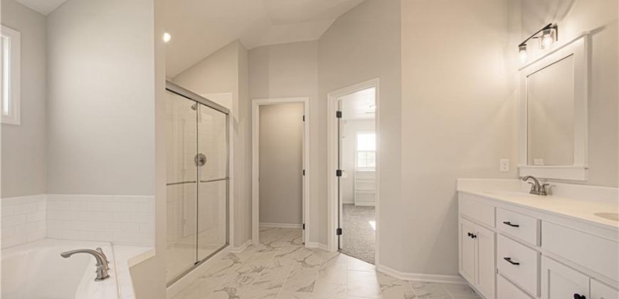 Homes for Sale in Kansas City, MO 64156 | 6010 NE 118th Street