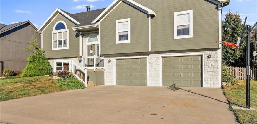 Homes for Sale in Kansas City, MO 64157 | 10823 N Oakland Avenue