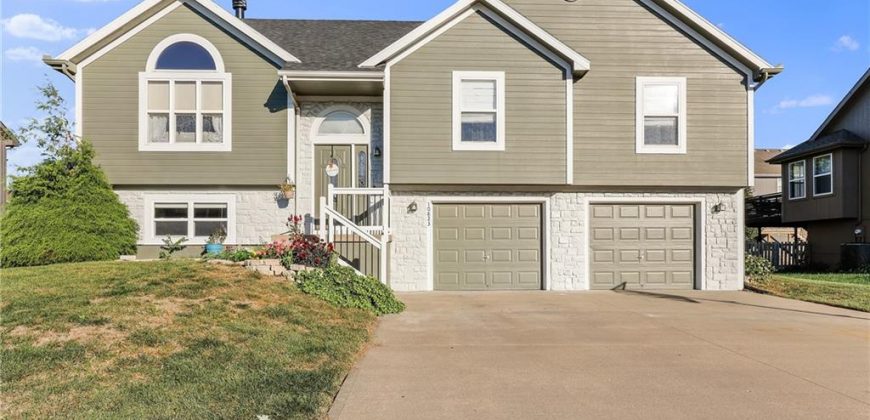 Homes for Sale in Kansas City, MO 64157 | 10823 N Oakland Avenue