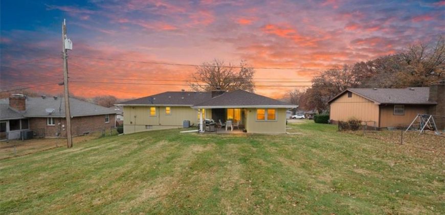 Homes for Sale in Kansas City, MO 64118 | 4942 N Flora Avenue