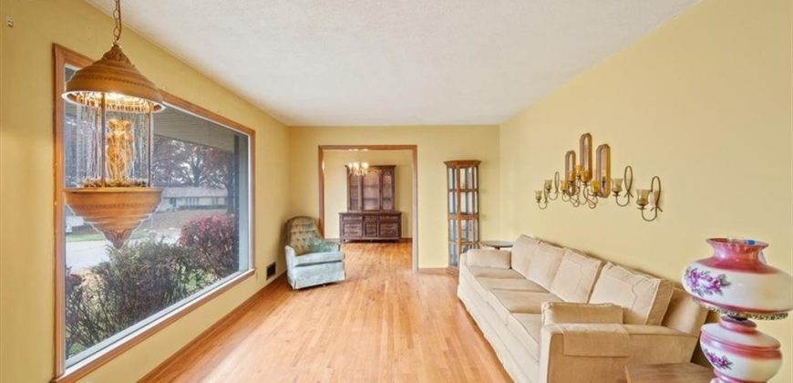 Homes for Sale in Kansas City, MO 64118 | 4942 N Flora Avenue