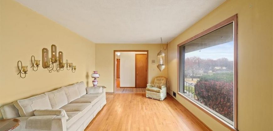 Homes for Sale in Kansas City, MO 64118 | 4942 N Flora Avenue