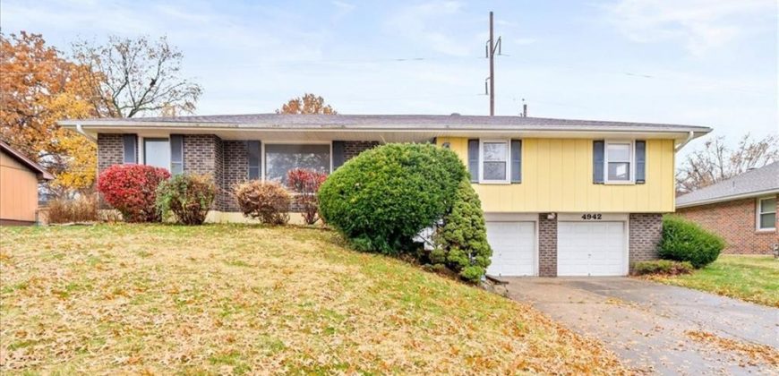 Homes for Sale in Kansas City, MO 64118 | 4942 N Flora Avenue