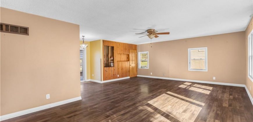 Homes for Sale in Kansas City, MO 64118 | 426 NW 81st Street