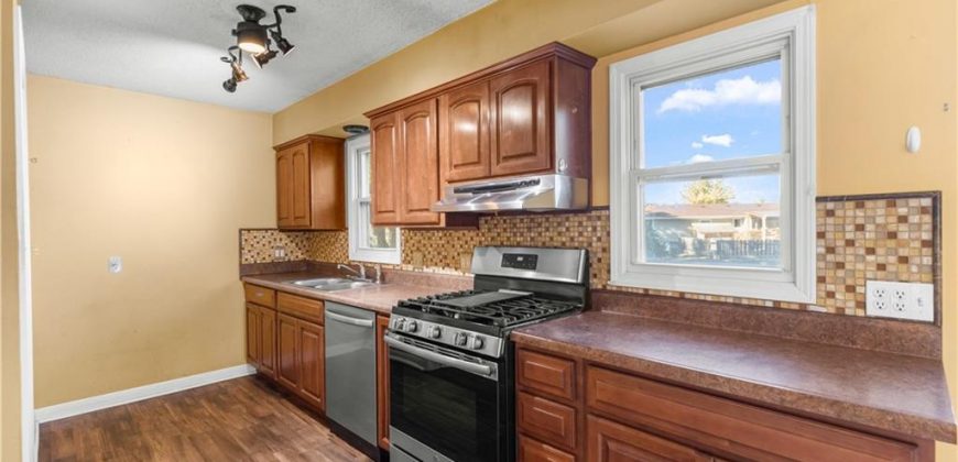 Homes for Sale in Kansas City, MO 64118 | 426 NW 81st Street