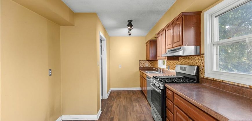 Homes for Sale in Kansas City, MO 64118 | 426 NW 81st Street