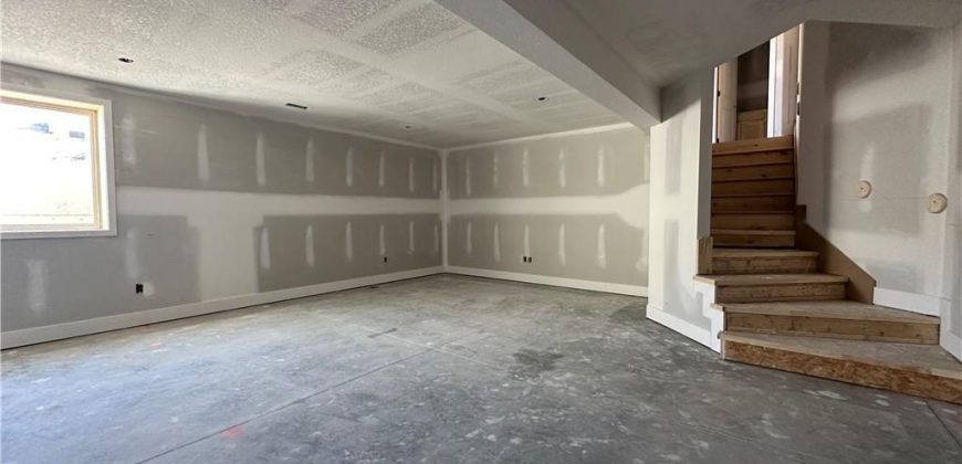 Homes for Sale in Parkville, MO 64152 | 7040 NW Yulich Court