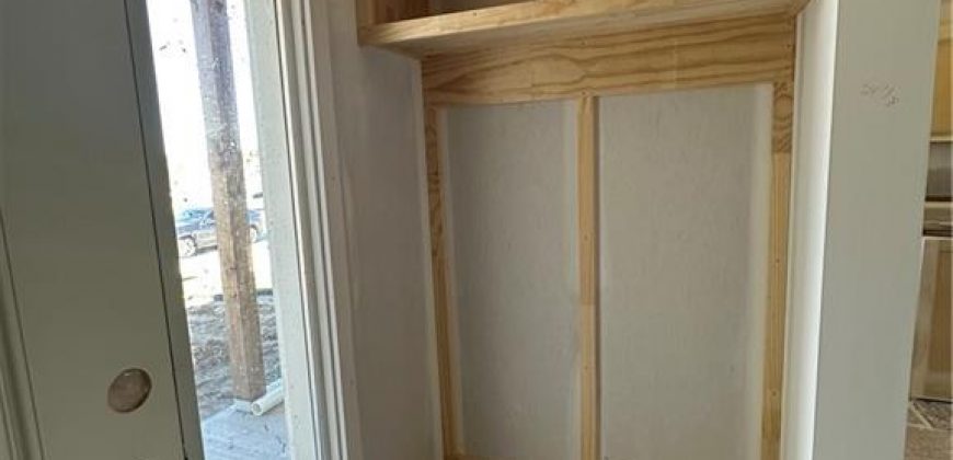 Homes for Sale in Parkville, MO 64152 | 7040 NW Yulich Court