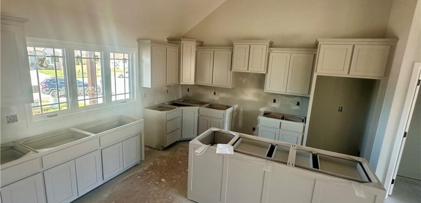 Homes for Sale in Parkville, MO 64152 | 7040 NW Yulich Court