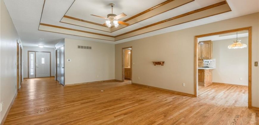 Homes for Sale in Gladstone, MO 64119 | 2650 NE 74th Terrace