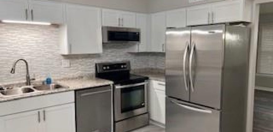 Homes for Sale in Parkville, MO 64152 | 5822 NW Walnut Court