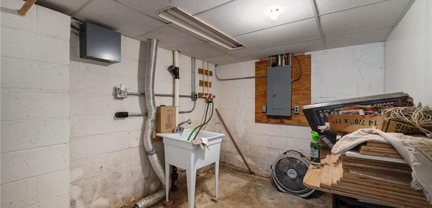 Homes for Sale in Kansas City, MO 64119 | 4325 NE 52nd Terrace