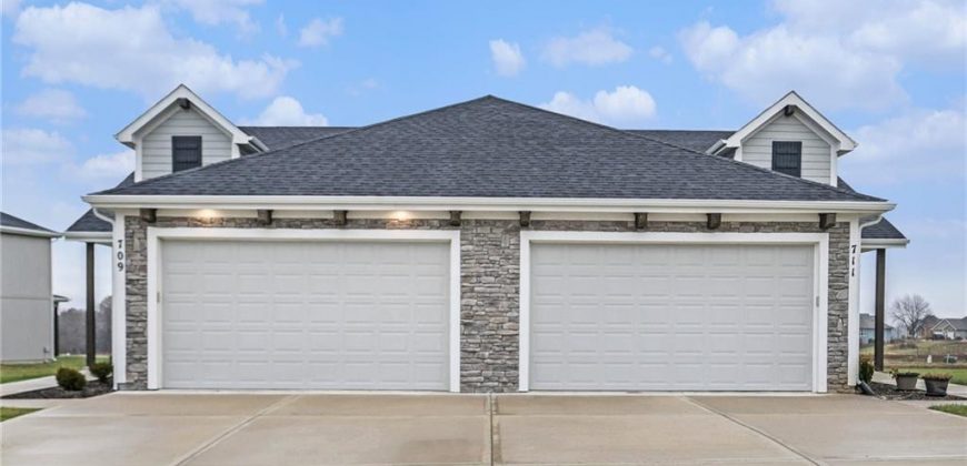 Homes for Sale in Smithville, MO 64089 | 709  Ridge Drive