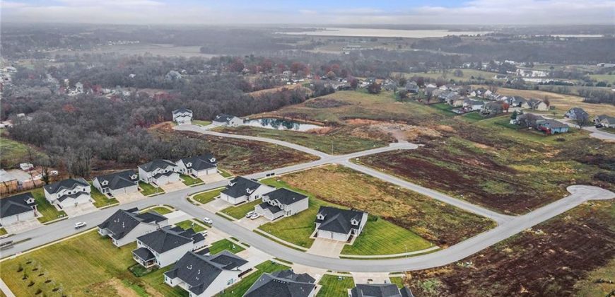 Homes for Sale in Smithville, MO 64089 | 709  Ridge Drive