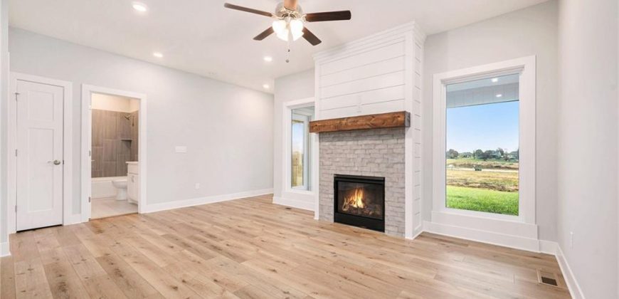 Homes for Sale in Smithville, MO 64089 | 709  Ridge Drive