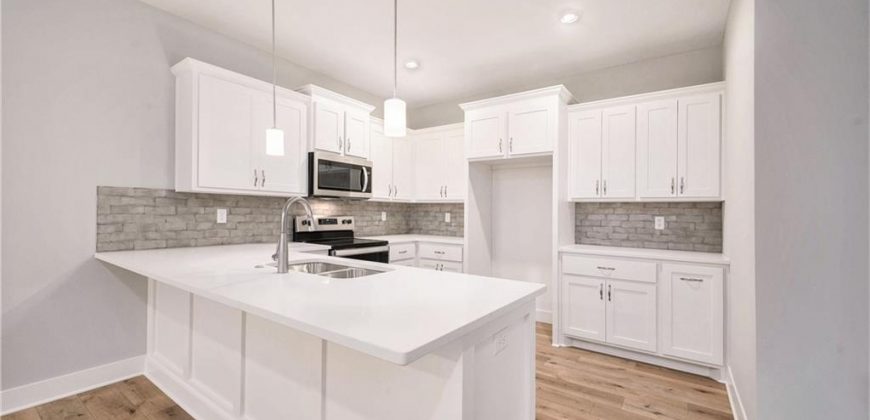 Homes for Sale in Smithville, MO 64089 | 709  Ridge Drive