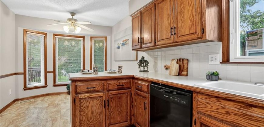 Homes for Sale in Liberty, MO 64068 | 1420  Andrea Drive