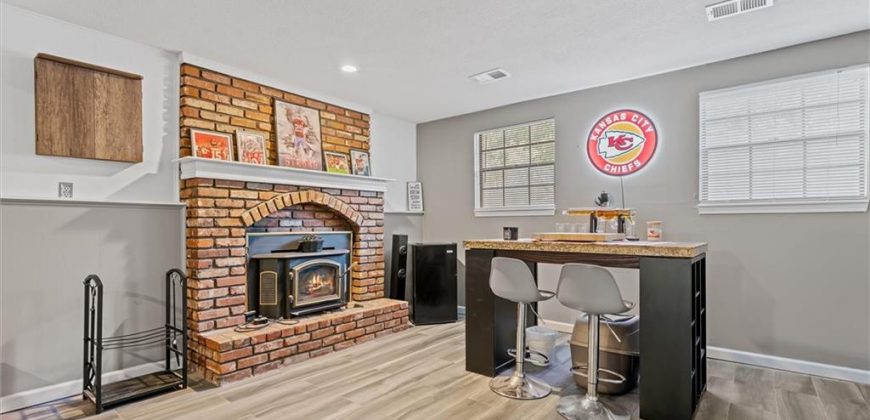 Homes for Sale in Kansas City, MO 64152 | 9705 NW Hampton Woods Drive