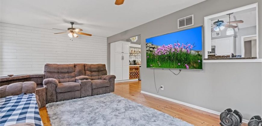 Homes for Sale in Kansas City, MO 64152 | 9705 NW Hampton Woods Drive