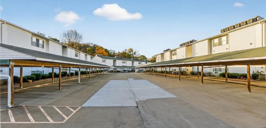 Homes for Sale in Kansas City, MO 64118 | 2433 NE 68th Street