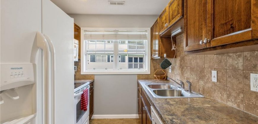 Homes for Sale in Kansas City, MO 64118 | 2433 NE 68th Street