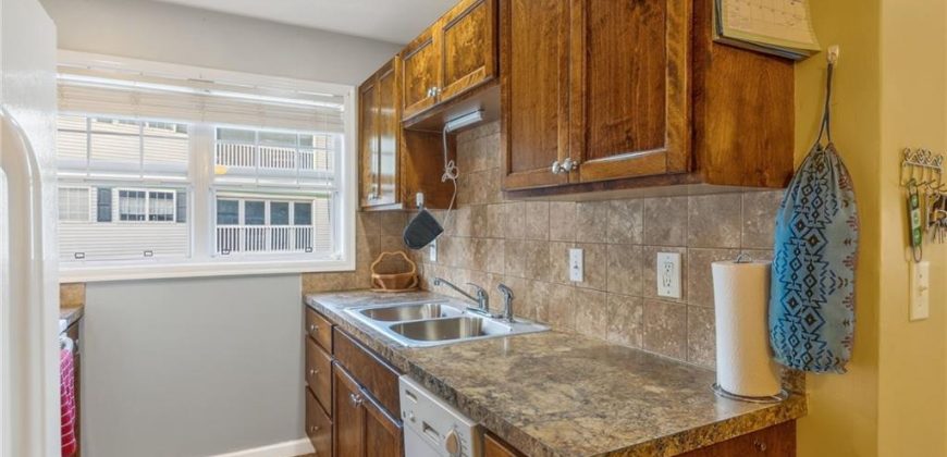 Homes for Sale in Kansas City, MO 64118 | 2433 NE 68th Street