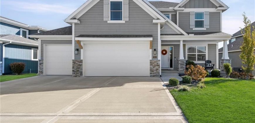 Homes for Sale in Kansas City, MO 64158 | 7613 N Tullis Avenue