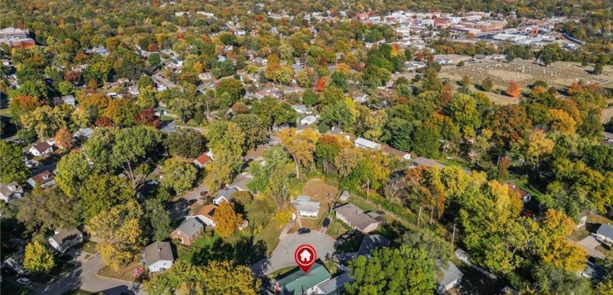 Homes for Sale in Liberty, MO 64068 | 336  Georgia Court