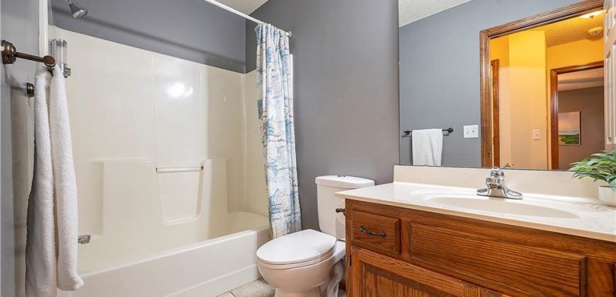 Homes for Sale in Kansas City, MO 64155 | 11264 N SUMMIT Street