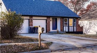 Homes for Sale in Kansas City, MO 64151 | 7412 N Strathbury Avenue