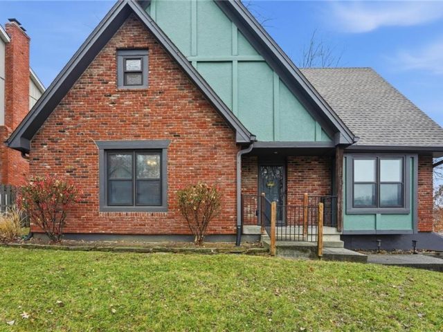 Homes for Sale in Kansas City, MO 64151 | 3704 NW 74TH Street