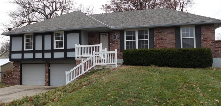 Homes for Sale in Kansas City, MO 64118 | 2010 NE 78th Street