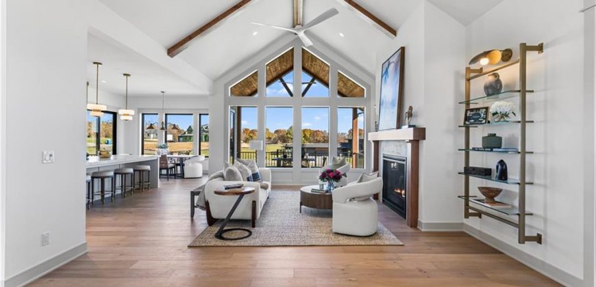 Homes for Sale in Parkville, MO 64152 | 7515 NW Fawn Circle