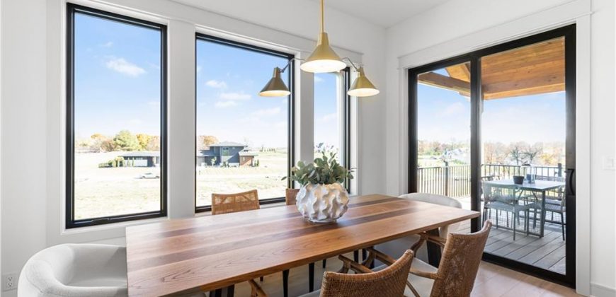 Homes for Sale in Parkville, MO 64152 | 7515 NW Fawn Circle