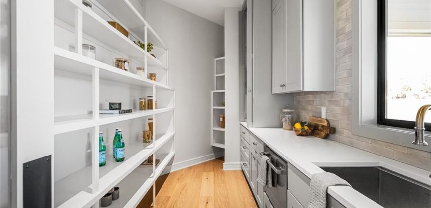 Homes for Sale in Parkville, MO 64152 | 7515 NW Fawn Circle