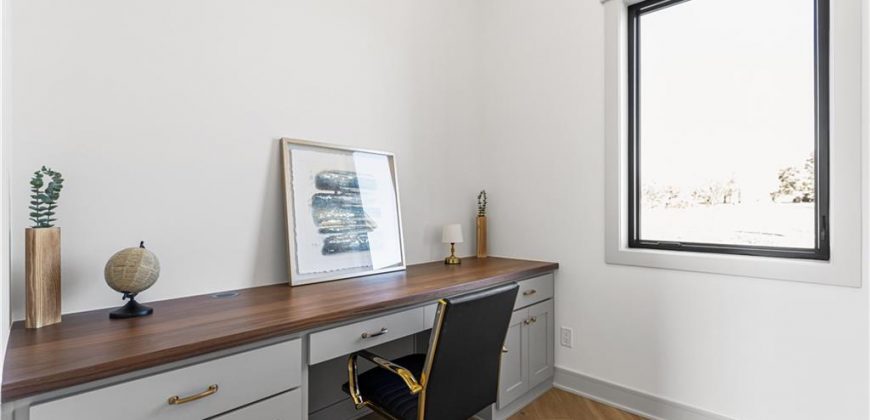 Homes for Sale in Parkville, MO 64152 | 7515 NW Fawn Circle