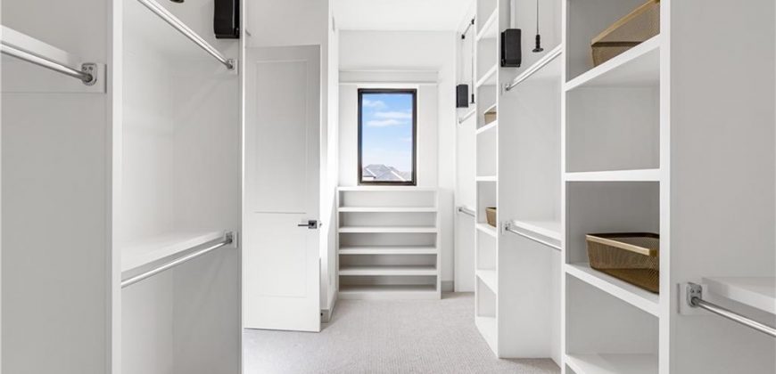 Homes for Sale in Parkville, MO 64152 | 7515 NW Fawn Circle