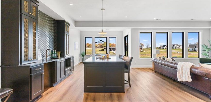 Homes for Sale in Parkville, MO 64152 | 7515 NW Fawn Circle