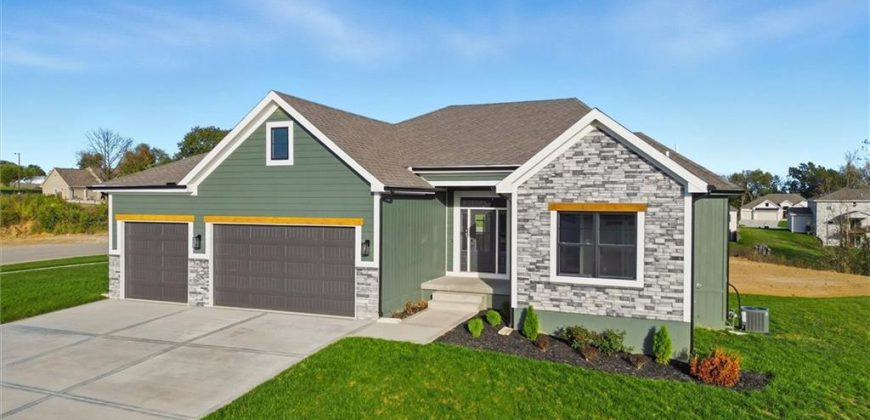 Homes for Sale in Kearney, MO 64060 | 2101  Crooked Creek Drive