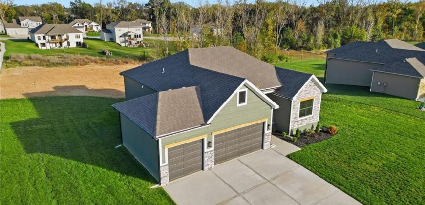 Homes for Sale in Kearney, MO 64060 | 2101  Crooked Creek Drive