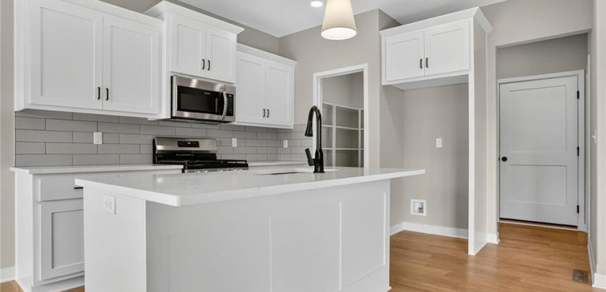 Homes for Sale in Parkville, MO 64152 | 16231  Giorgia Street