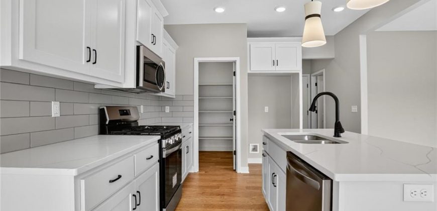 Homes for Sale in Parkville, MO 64152 | 16231  Giorgia Street