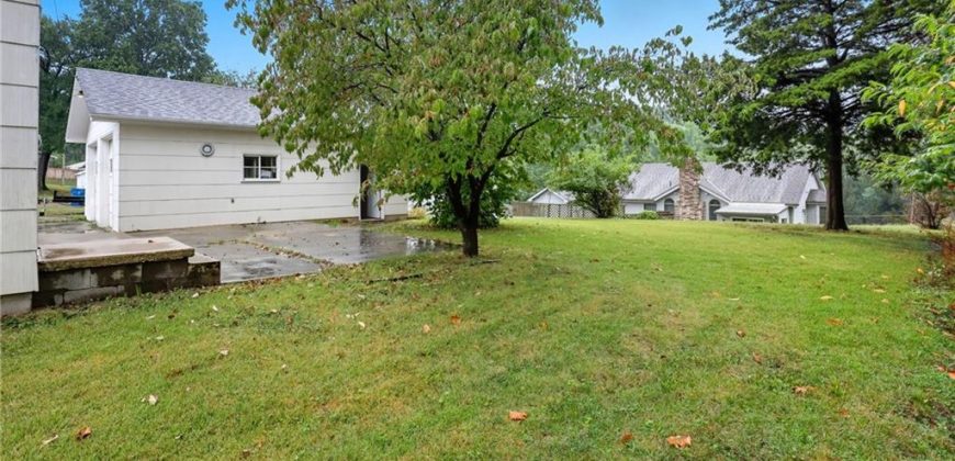 Homes for Sale in Avondale, MO 64117 | 2935 NE Walnut Road