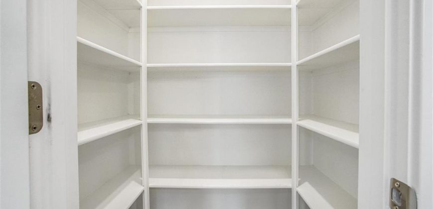 Homes for Sale in Kansas City, MO 64154 | 4005 NW 96th Street