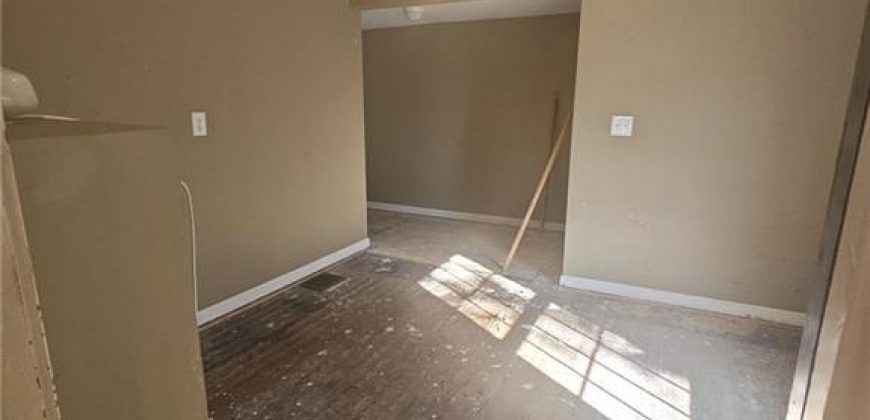 Homes for Sale in Kansas City, MO 64151 | 5301 NW Waukomis Drive